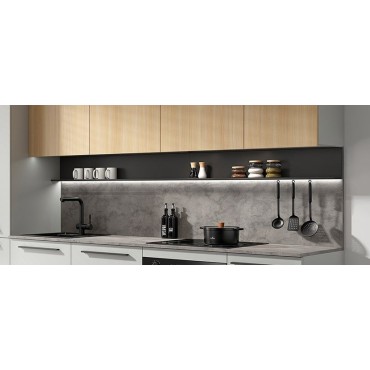Oświetlenie LED z półką 225 cm do kuchni Milino czarna