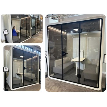 Kabina Large Booth ST